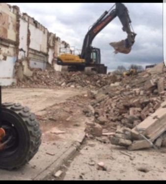 Click Here To Enlarge This Photo Of Demolition of Unilever Factory, Coal Road - Leeds