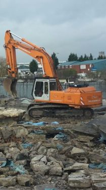 Click Here To Enlarge This Photo Of Concrete Crushing - New Retail Park - Featherstone, West Yorkshire